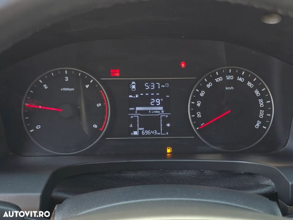 SsangYong MUSSO 4WD Crystal - 8