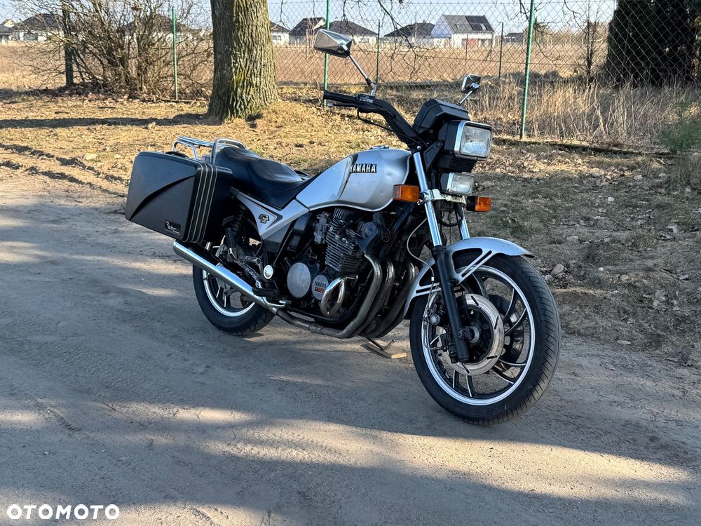 Yamaha XJ - 1