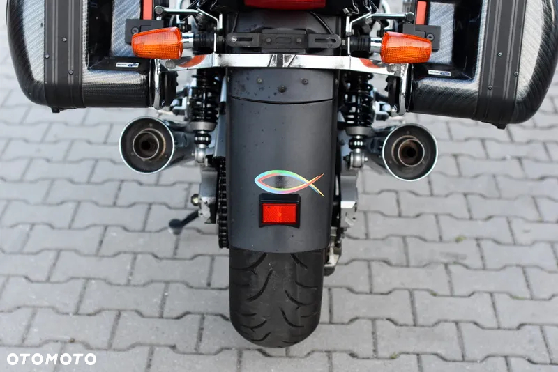 Yamaha XJR - 16