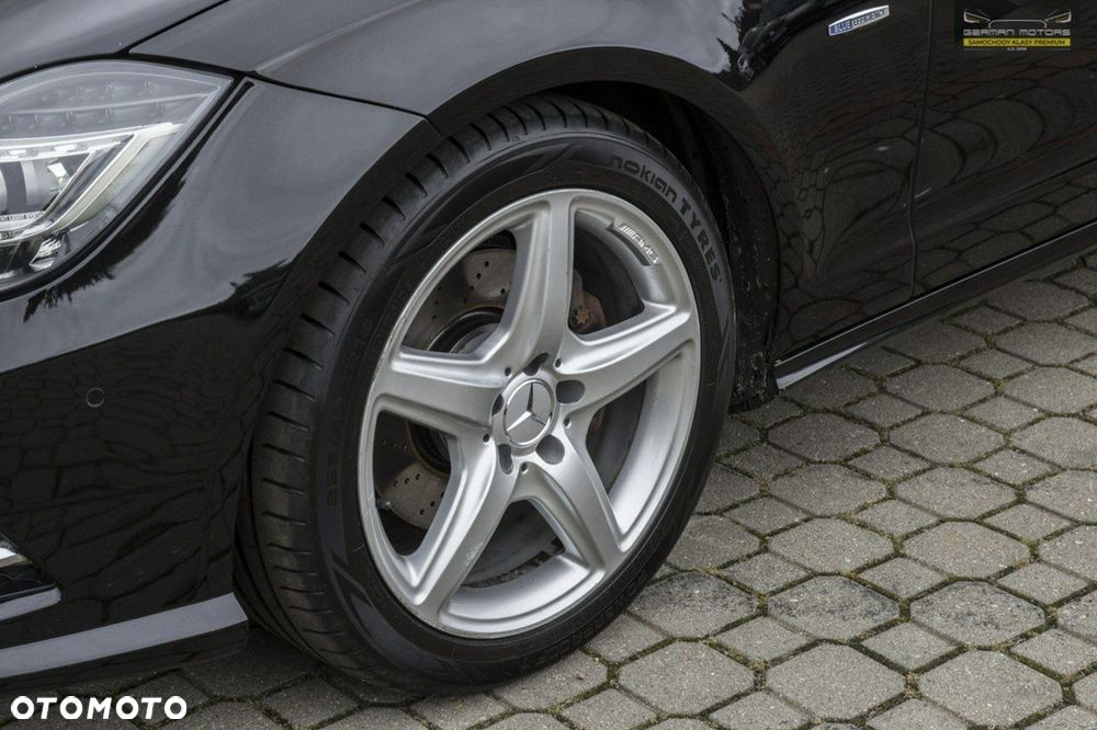 Mercedes-Benz CLS - 19