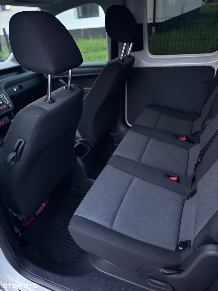 Volkswagen Caddy 2.0 TDI Comfortline - 20