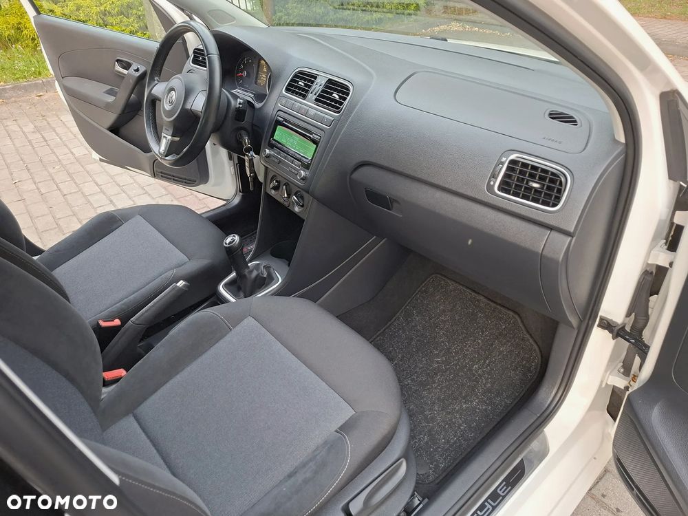 Volkswagen Polo 1.2 Style - 16
