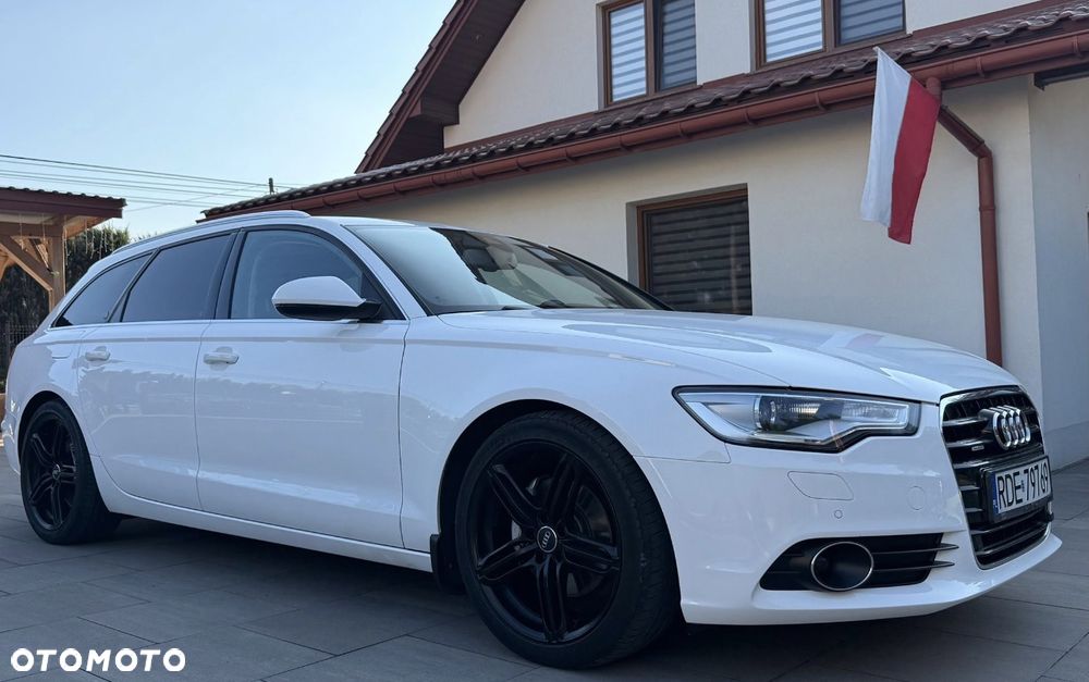 Audi A6 Avant - 1