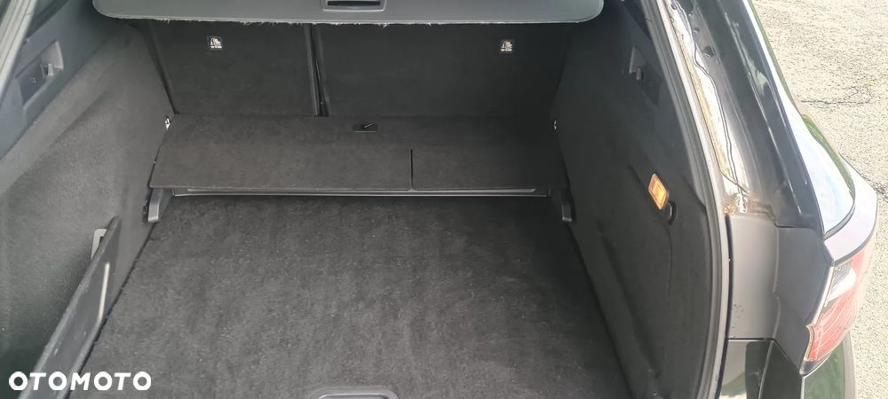 Toyota Corolla - 9