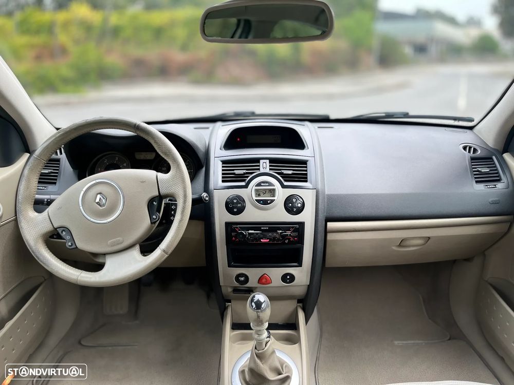 Renault Mégane 1.5 dCi Dynamique Luxe - 6