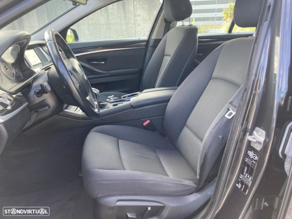 BMW 520 d Line Modern - 33
