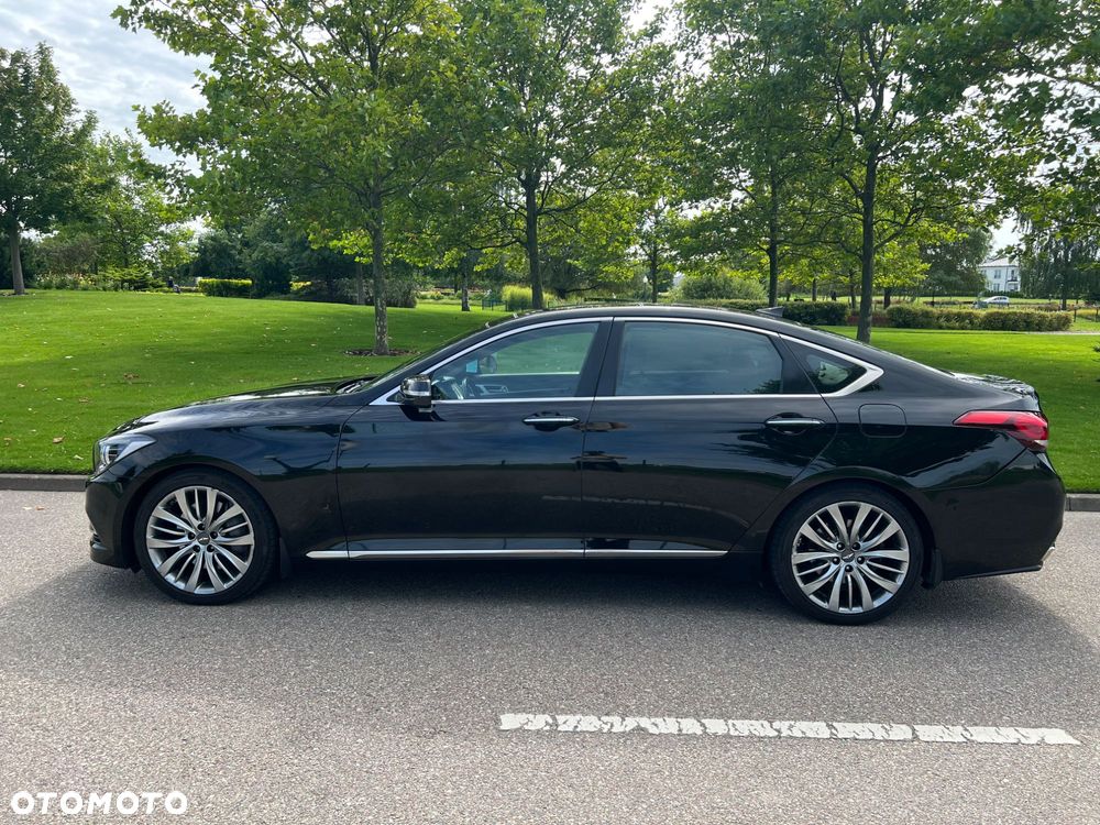 Hyundai Genesis - 14