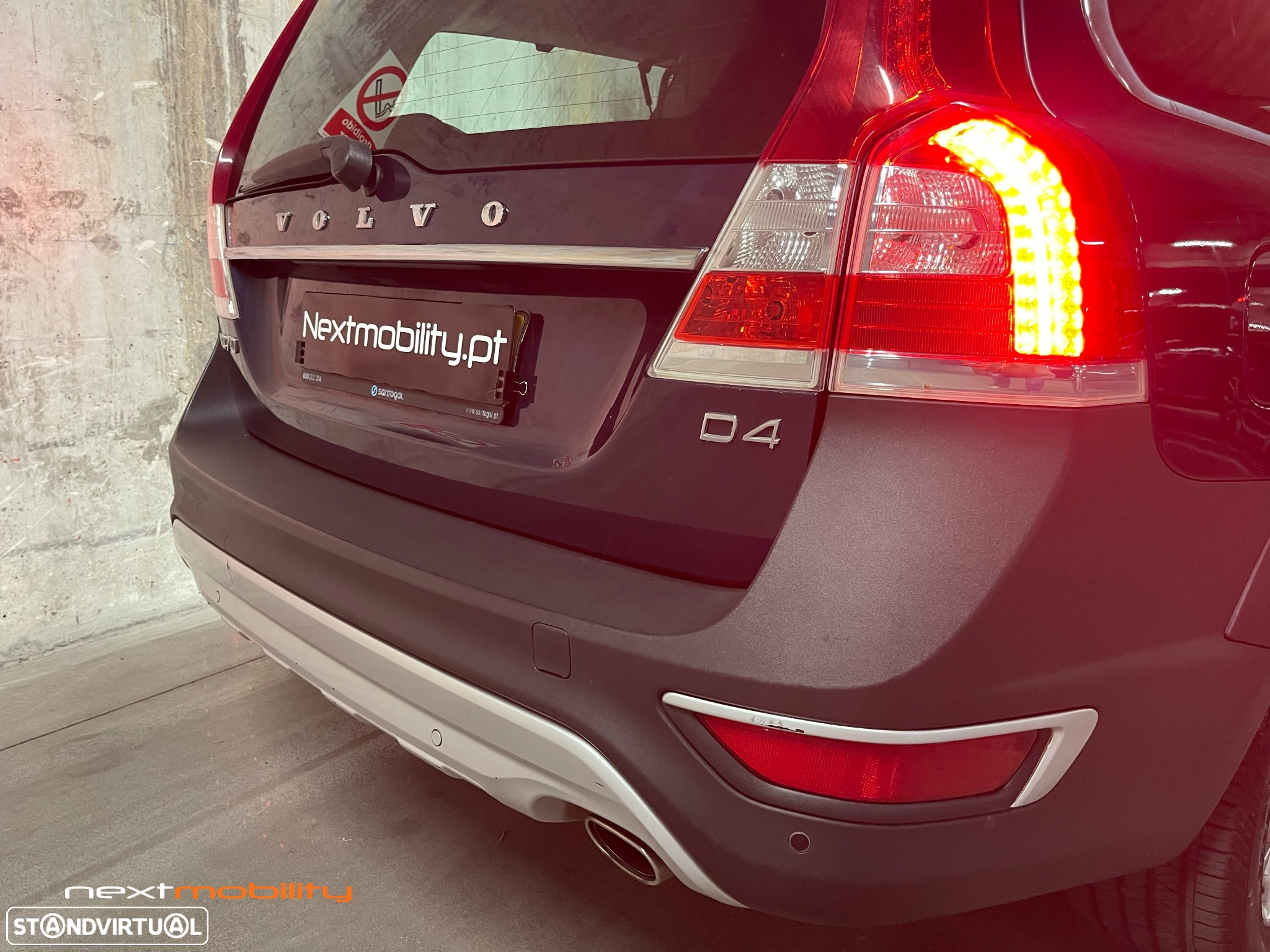Volvo XC 70 2.0 D4 Summum Geartronic - 9