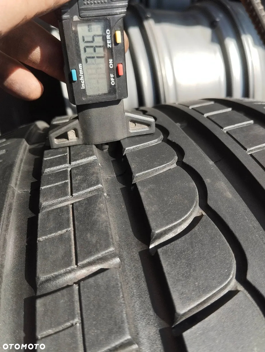 275 40 19 Pirelli P Zero Rosso 2szt Letnie - 4