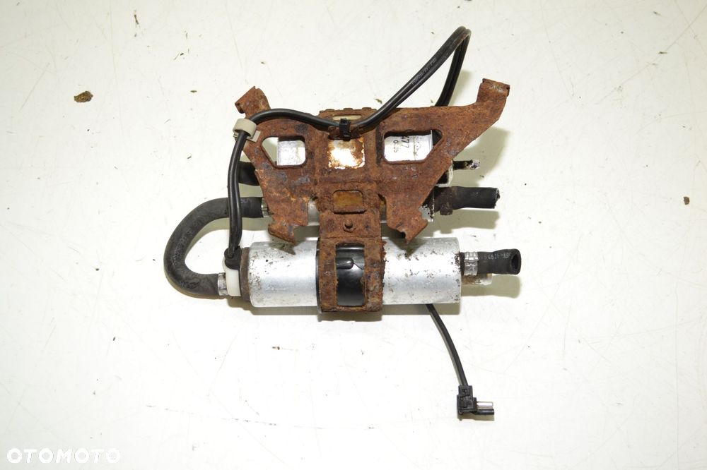 MERCEDES W208 CLK 2.3 KOMPRESSOR POMPA PALIWA FILTR A0024773001 - 1