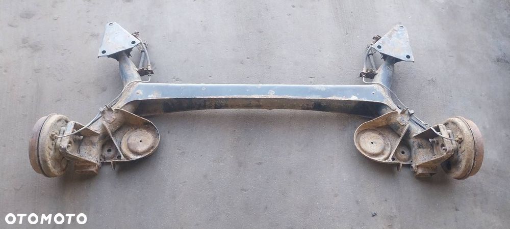 BELKA OŚ ZAWIESZENIA TYŁ BĘBNY BEZ ABS FIAT PANDA II - 1