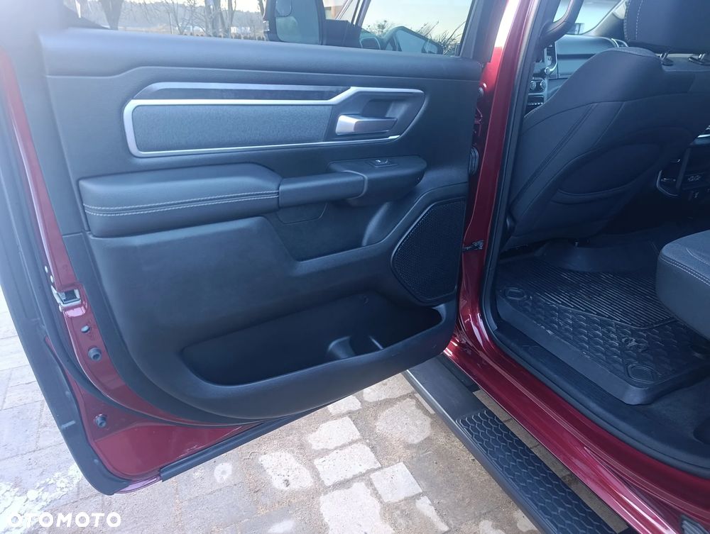 RAM 1500 5.7 Crew Cab Bighorn - 9