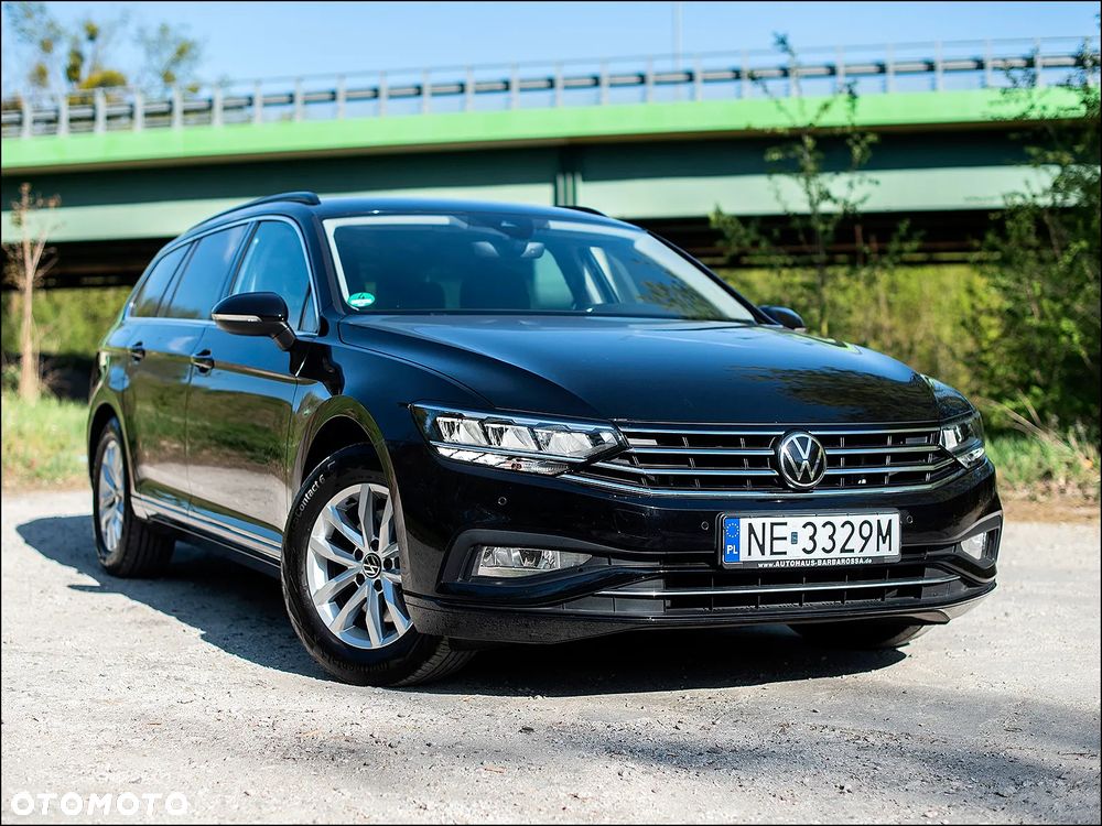 Volkswagen Passat - 9
