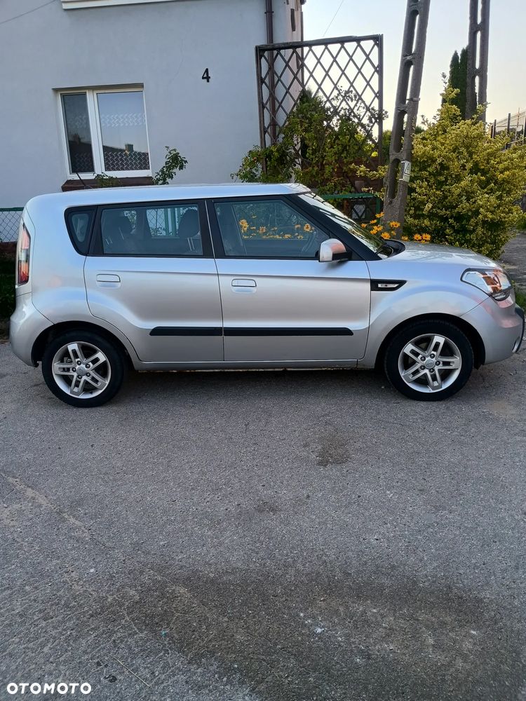 Kia Soul 1.6 CRDI L - 18