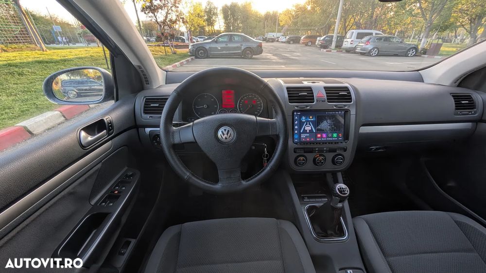 Volkswagen Golf 1.9 TDI Comfortline - 8