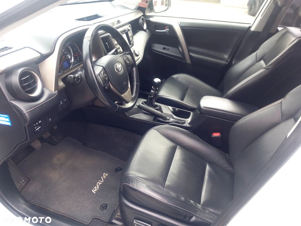 Toyota RAV4 - 20