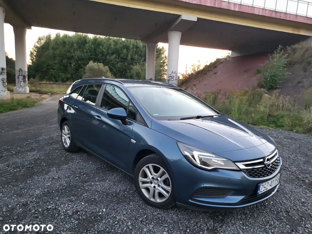 Opel Astra 1.6 D (CDTI) Selection - 2