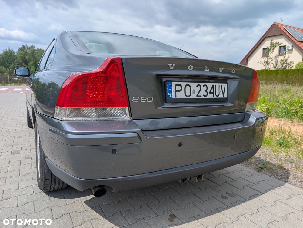 Volvo S60 2.4D Momentum - 14