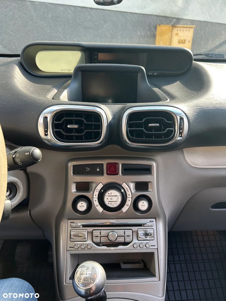 Citroën C3 Picasso 1.6i Exclusive - 8