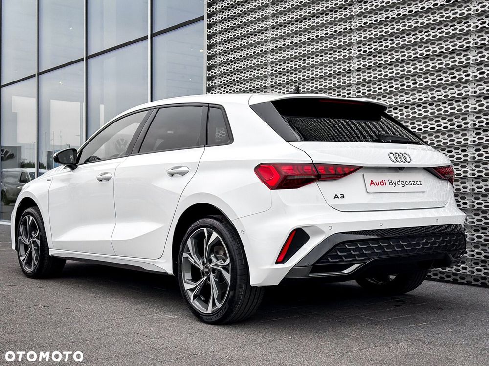 Audi A3 Sportback - 5