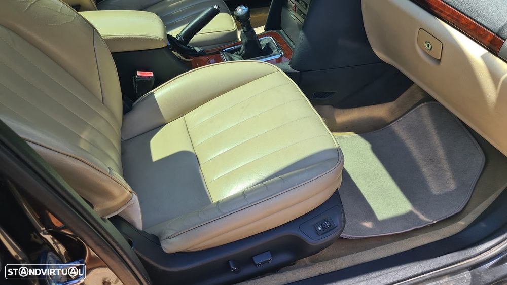 Peugeot 407 SW 1.6 HDi Executive - 8