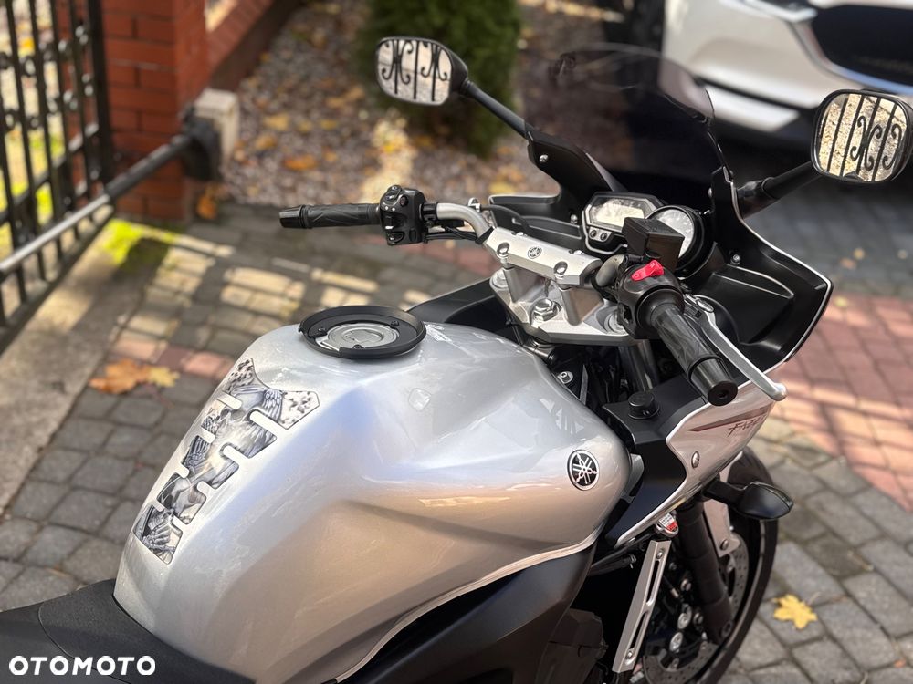 Yamaha FZ6 - 14