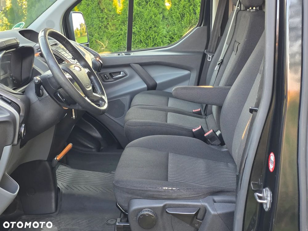 Ford Transit Custom - 11