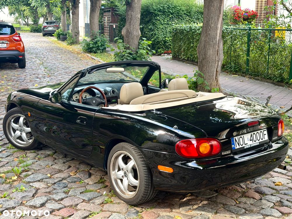 Mazda MX-5 - 10