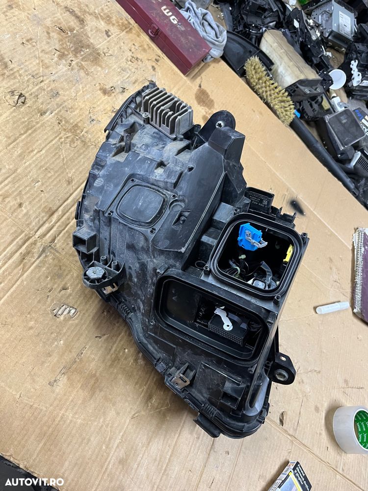 Far stanga fulled Mercedes w205 2016 - 8