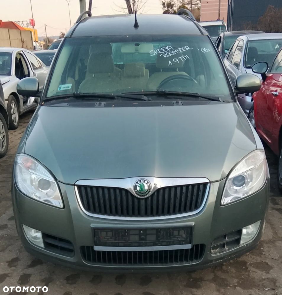 SKODA ROOMSTER LIFT Dawca części - 2