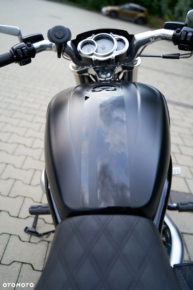 Harley-Davidson V-Rod Muscle - 30