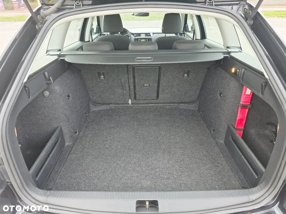 Skoda Octavia 2.0 TDI Style DSG - 37