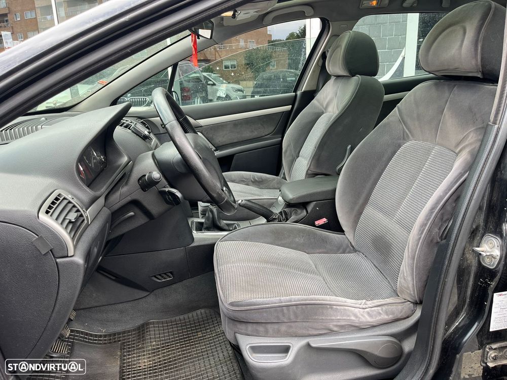 Peugeot 407 SW HDi 110 Sport - 8