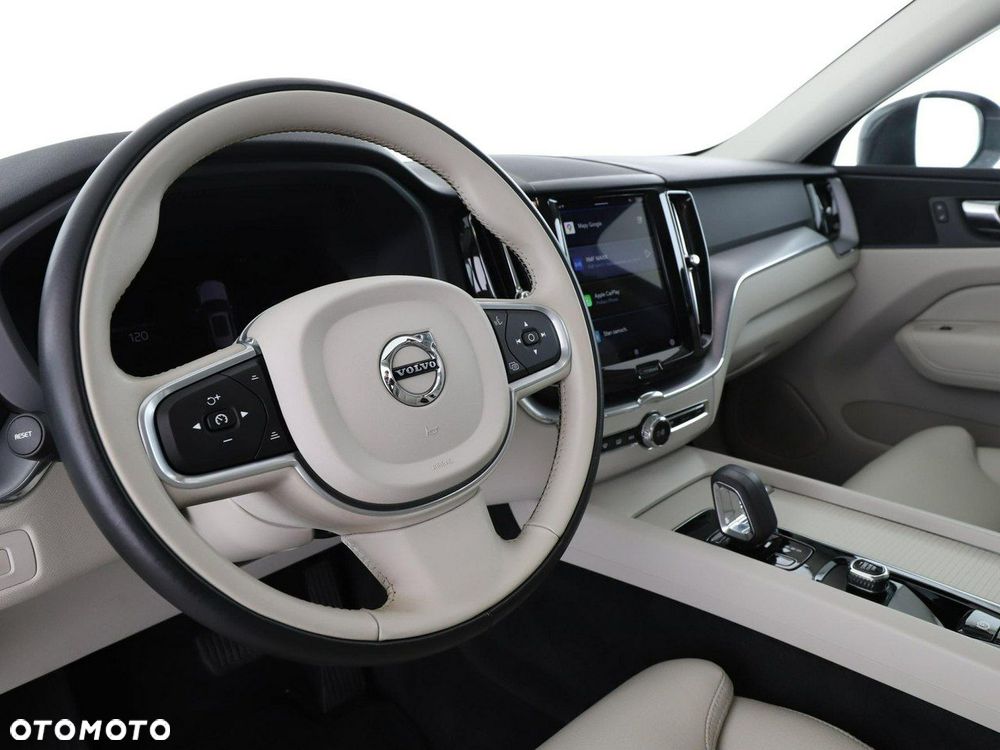 Volvo XC 60 T6 Plug-In Hybrid AWD Inscription Expression - 14