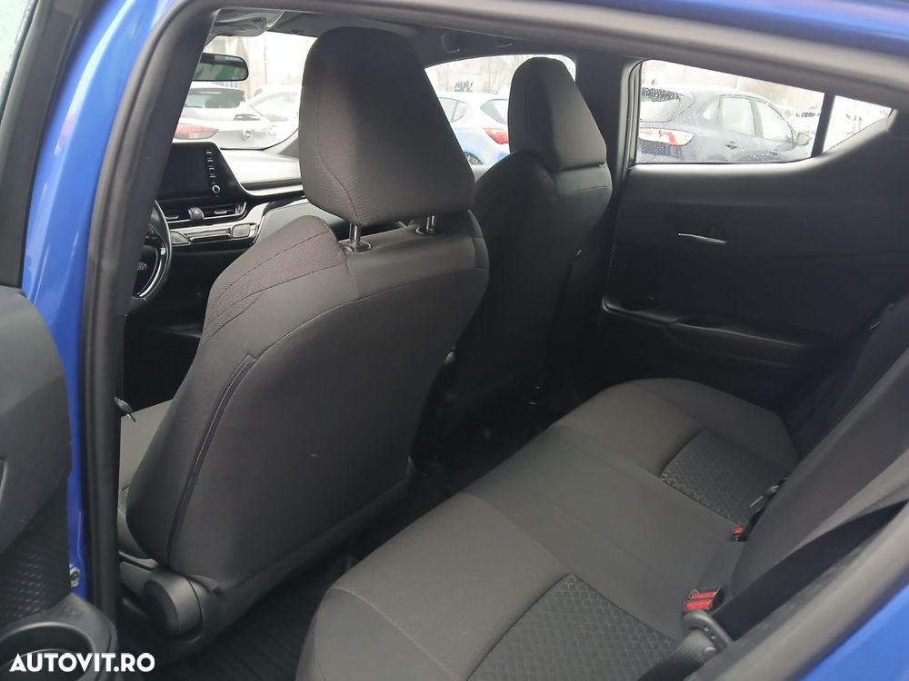 Toyota C-HR 1.8 HSD 4x2 CVT C-enter - 6