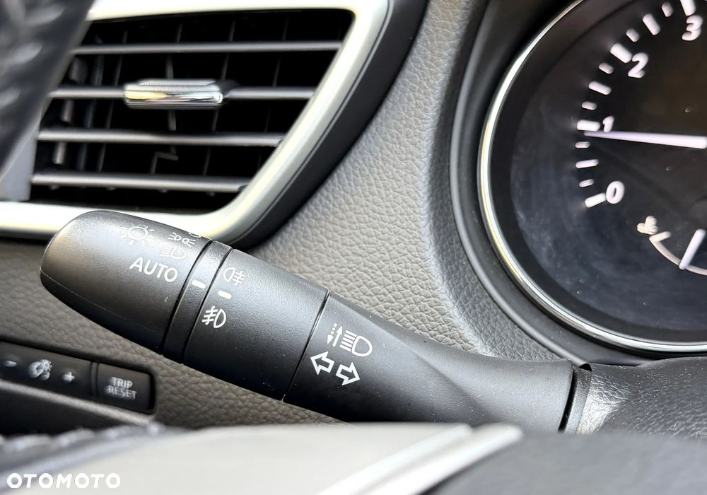 Nissan Qashqai 1.2 DIG-T Tekna EU6 - 37