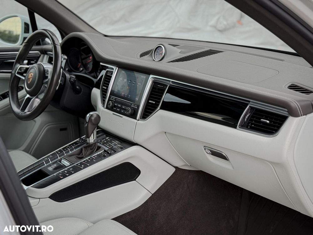 Porsche Macan 3.0 PDK S - 21