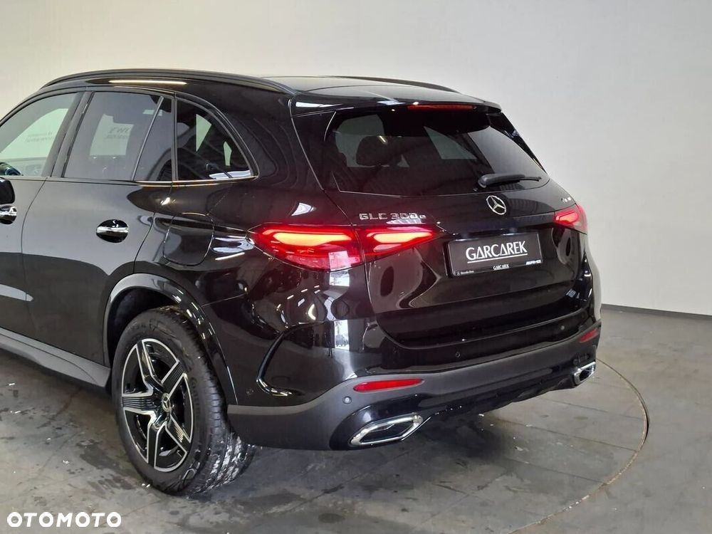 Mercedes-Benz GLC - 17