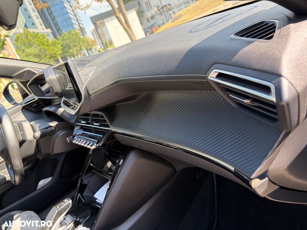 Peugeot 208 e-208 GT Pack - 22