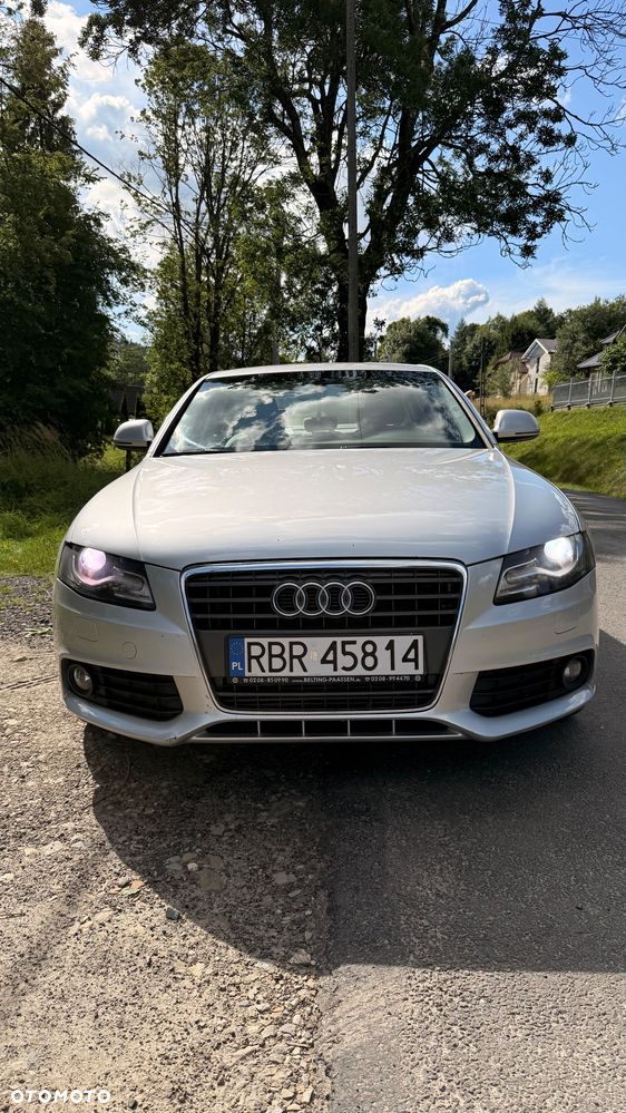 Audi A4 Limousine - 15