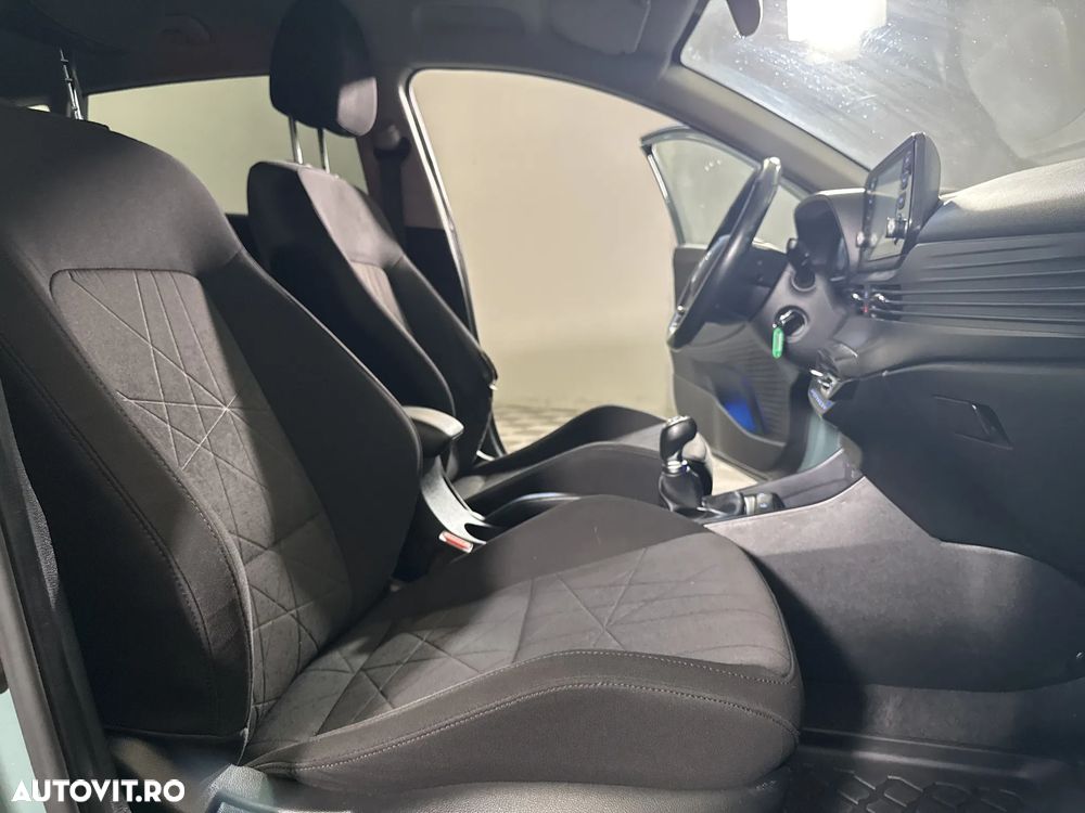 Hyundai Bayon - 12