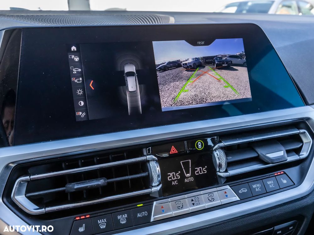 BMW Seria 3 320d Touring Aut. - 26