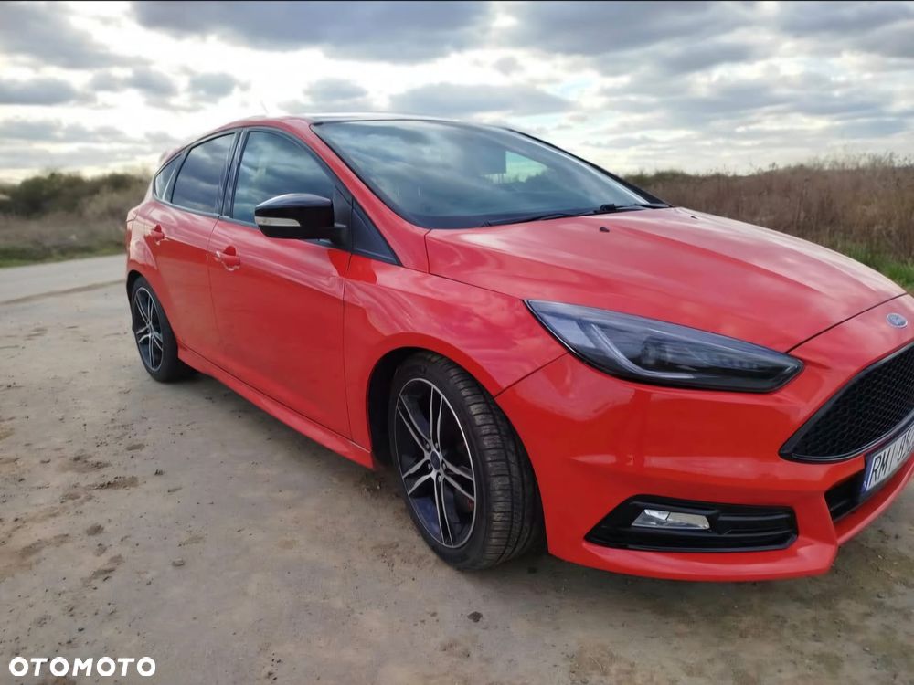 Ford Focus 2.0 EcoBoost ST - 7