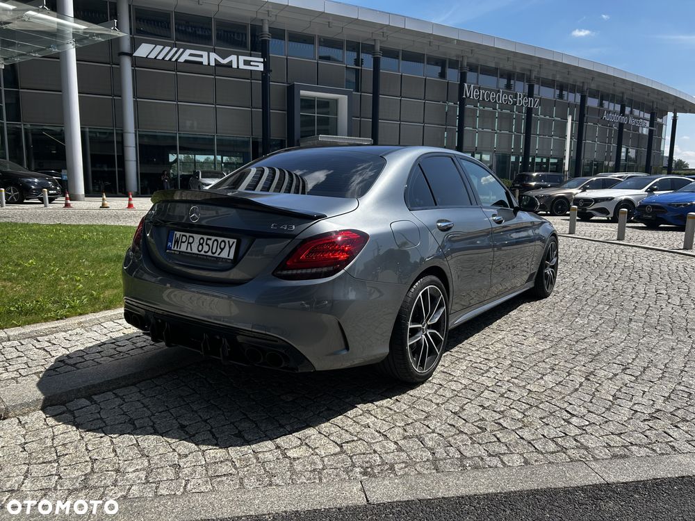 Mercedes-Benz Klasa C 43 AMG 4MATIC - 5