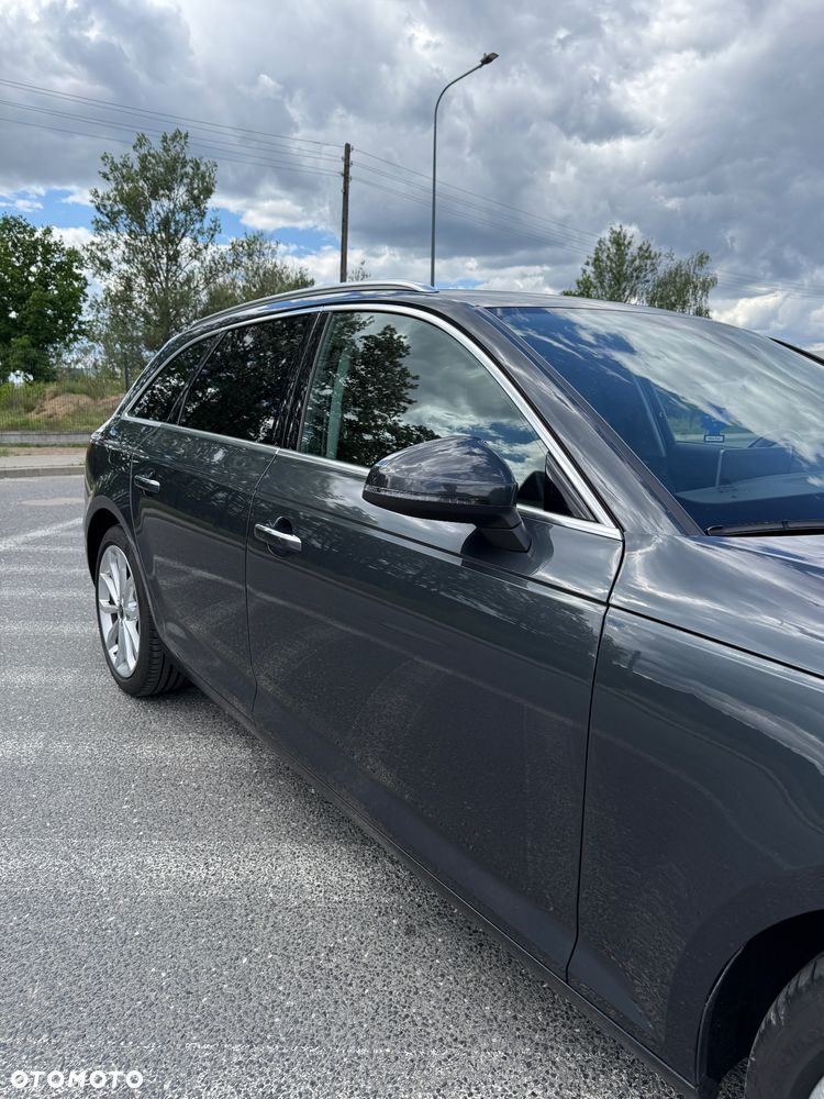 Audi A4 Avant 2.0 TDI Sport S tronic - 9