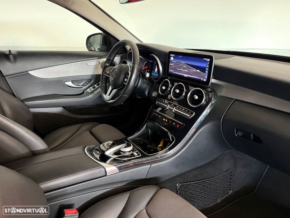 Mercedes-Benz C 300 d Avantgarde - 31