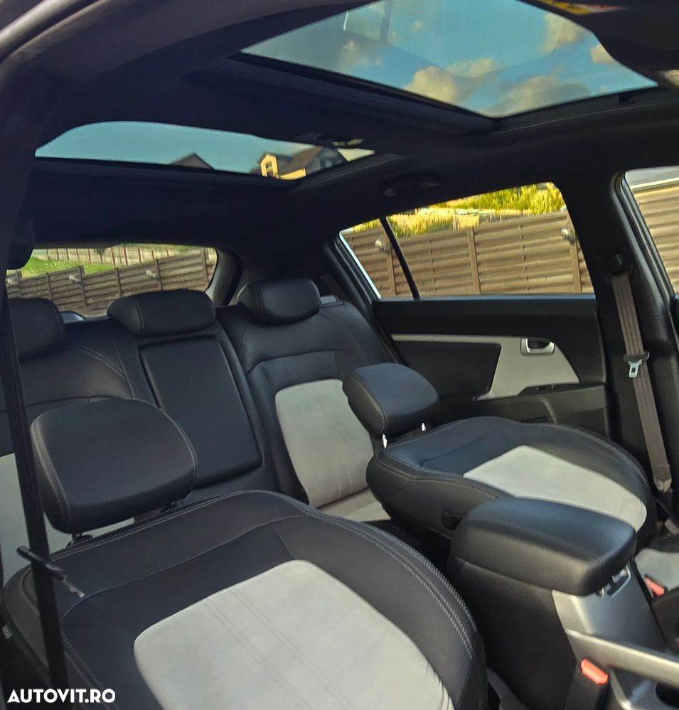 Kia Sportage 2,0 CRDI AWD Aut. Platinum - 41