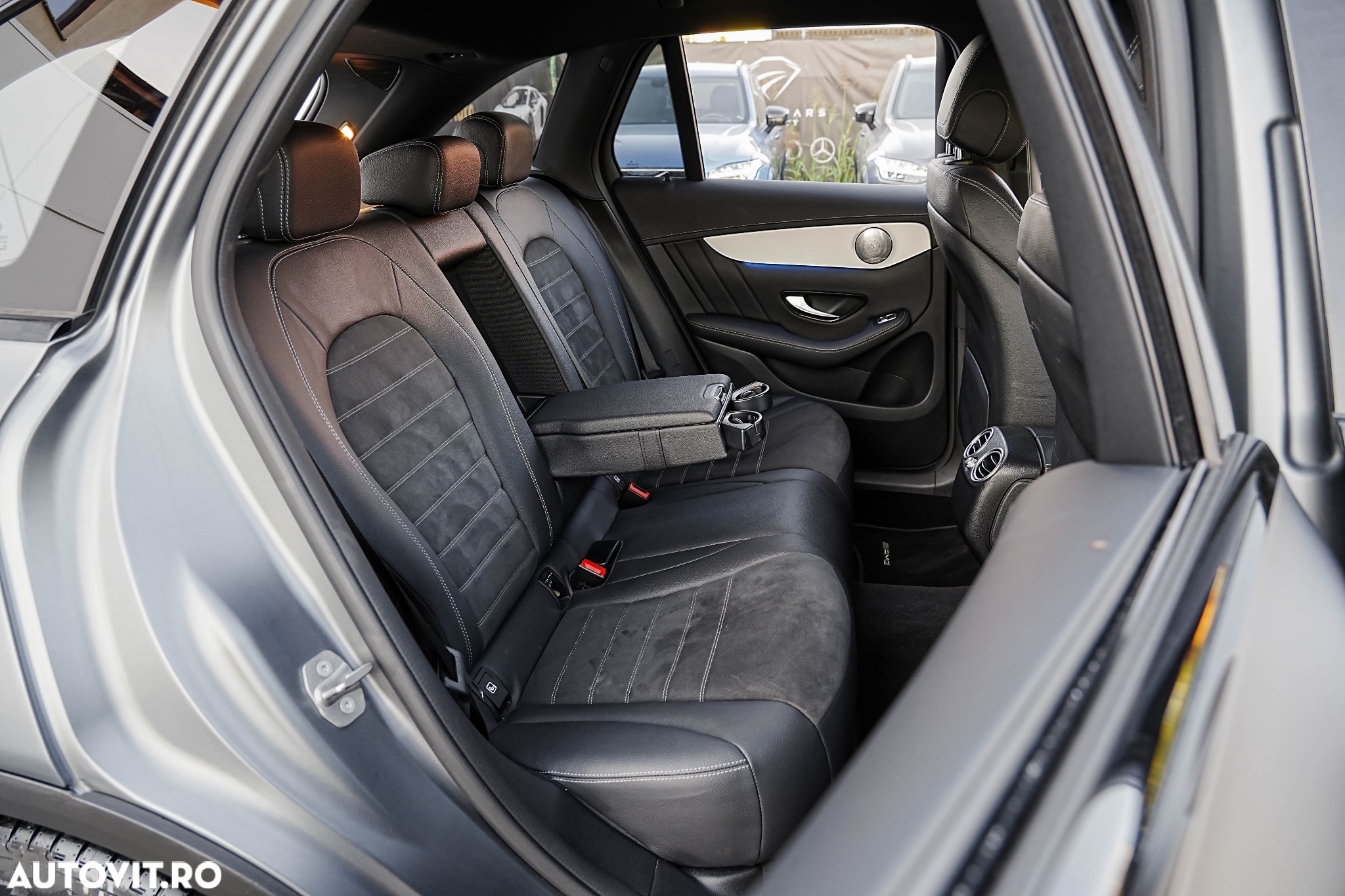Mercedes-Benz GLC 200 4Matic 9G-TRONIC AMG Line - 18