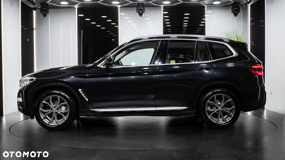 BMW X3 xDrive30i xLine - 4