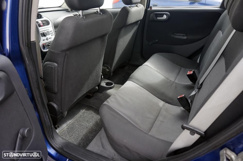 Opel Corsa 1.2 Twinport First - 4